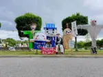 個性豊かな160体のかかし並ぶ 市民公園で「かかし展示 2021」開催！