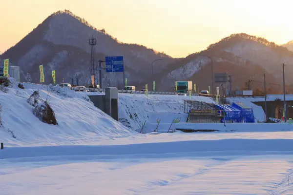 国交省 上山市の国道13号、4車線区間を延長へ　事故多発地点の「金生南交差点」改良事業を実施